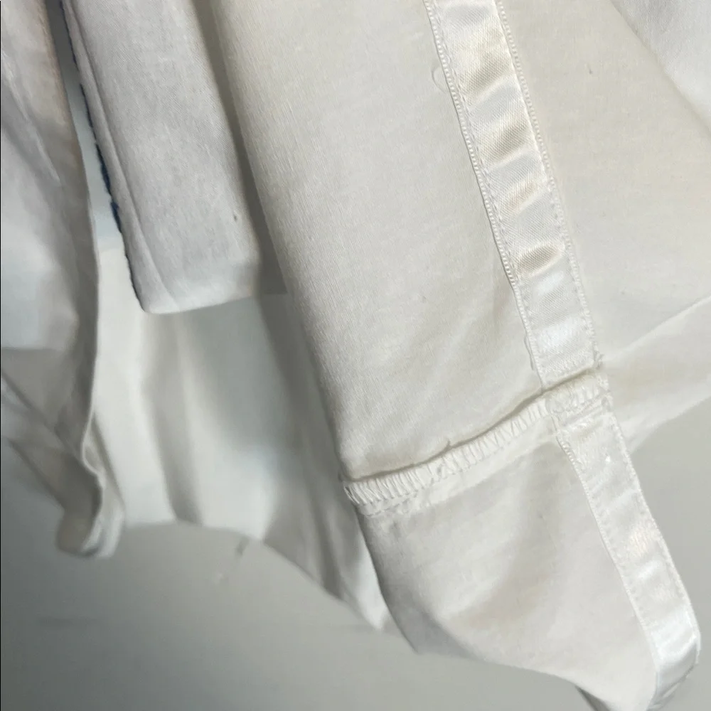 Mi Golondrina Blue & White Embroidered Mexican Women's Blouse - Picture 7 of 9